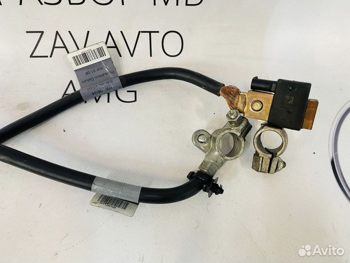 Клемма аккумуляторная Mercedes W204