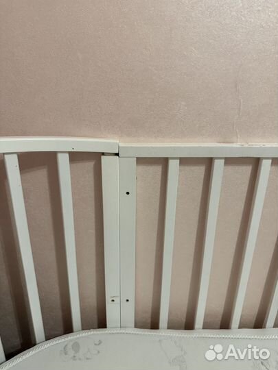 Детская кроватка