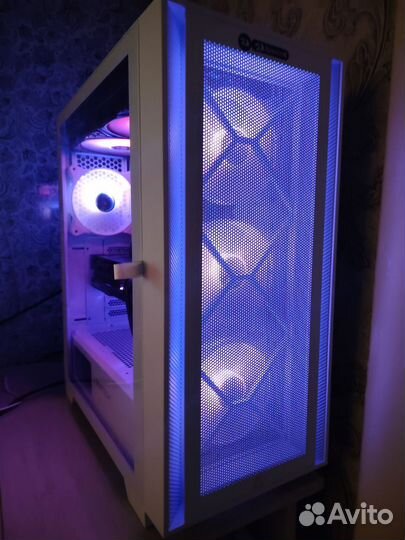 Игровой компьютер ryzen 7 5700X и RX 7900XT
