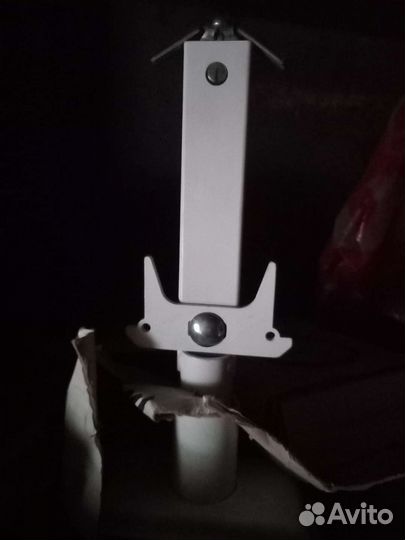 Кронштейн стойка напольный для радиатора Purmo