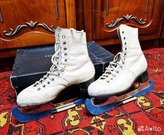 Коньки фигурные СССР 60-70е размер 36 натур. кожа