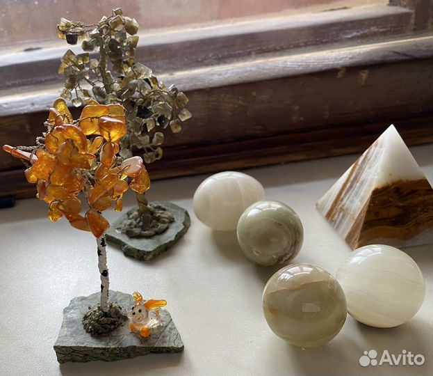 Натуральные камни и минералы