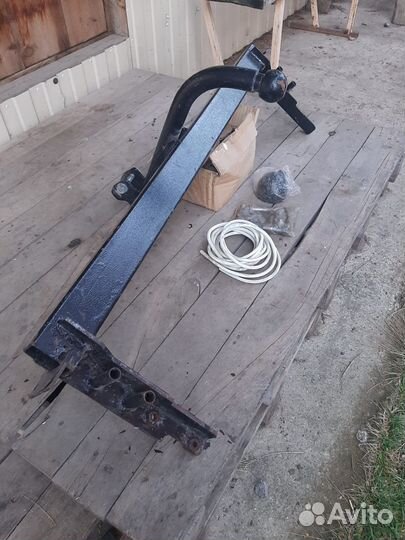 Фаркоп на chevrolet lacetti HB и Daewoo Nubire HB