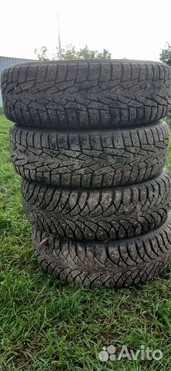 Комплект зимних колес r14