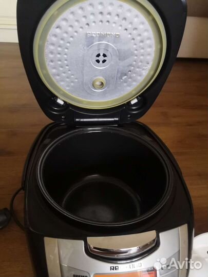 Мультиварка Redmond