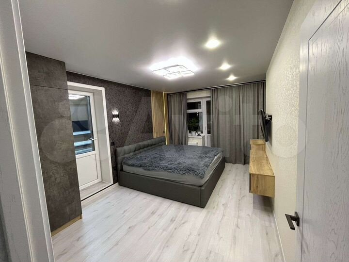 2-к. квартира, 77 м², 18/18 эт.