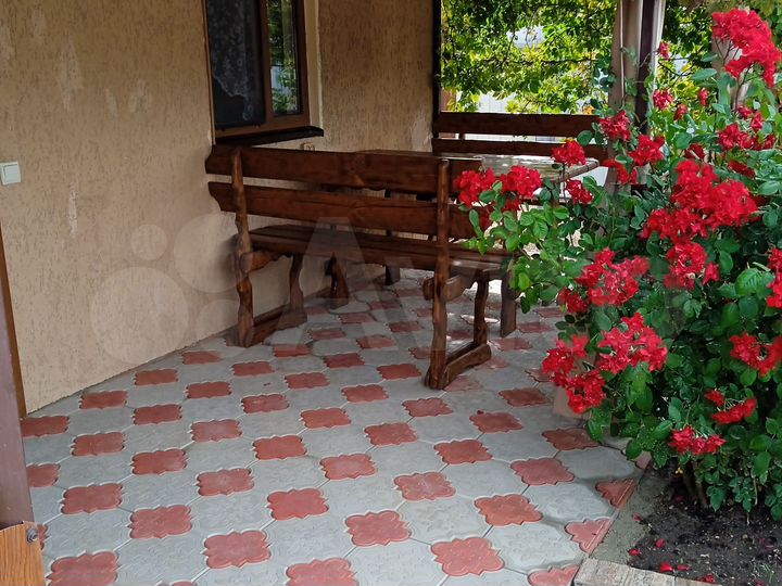 Комната 45 м² в 2-к., 1/1 эт.