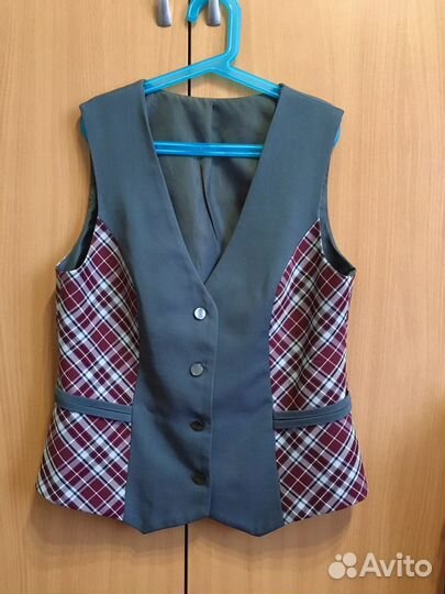 Школьная форма для девочки 152см