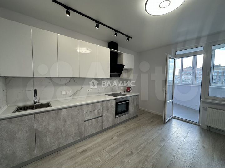 2-к. квартира, 63,3 м², 14/17 эт.