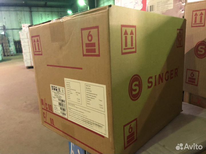 Оверлок Singer MyLock 674D