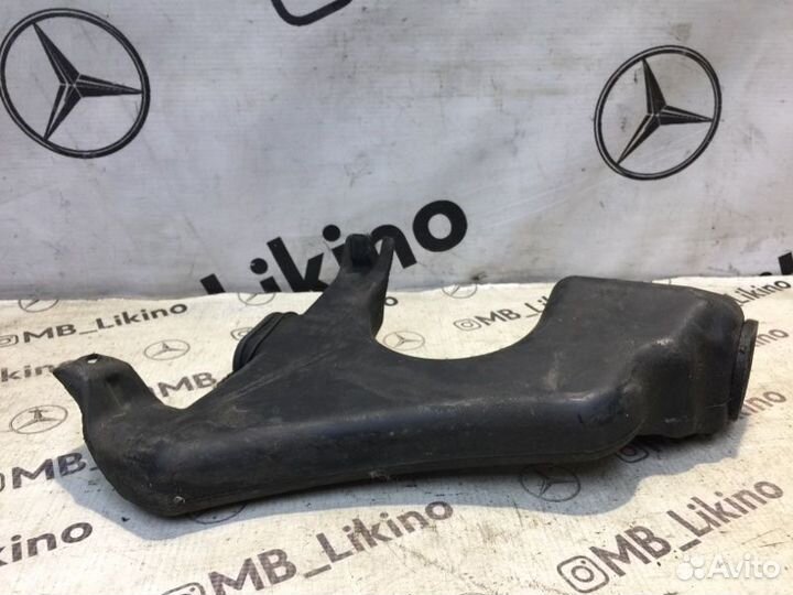 Горловина бачка стеклоомывателя Mercdes S W221