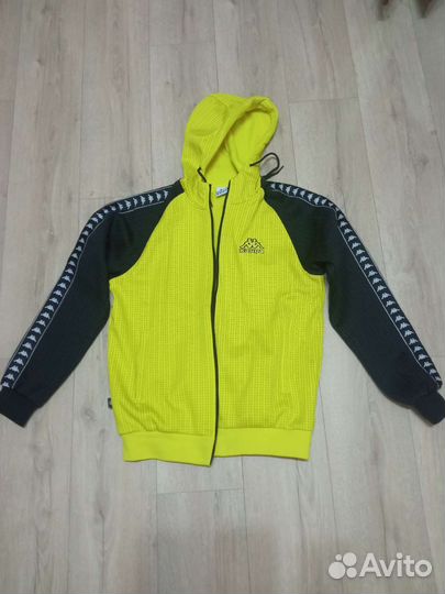 Спортивный костюм женский