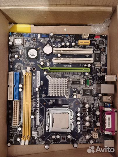 Материнская плата