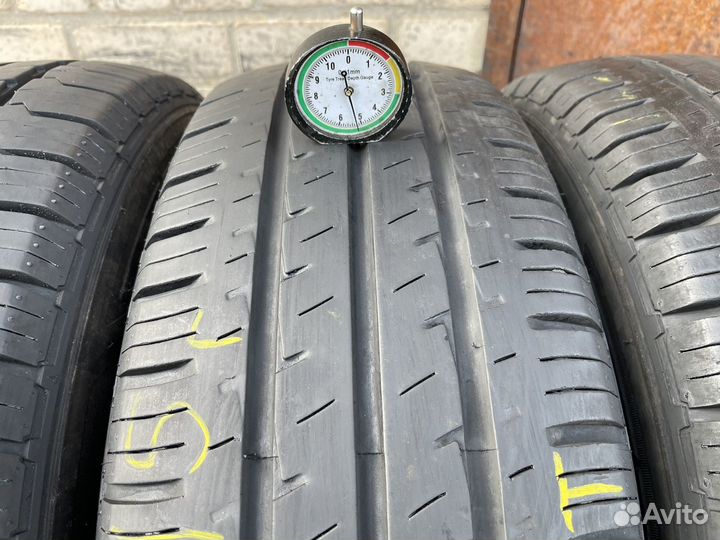 Hankook Vantra LT RA18 215/70 R15C