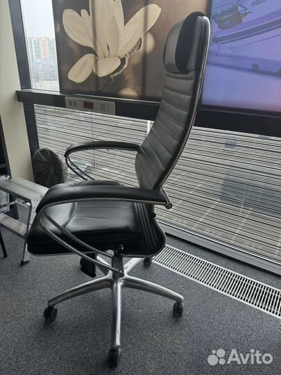 Офисное кресло бу