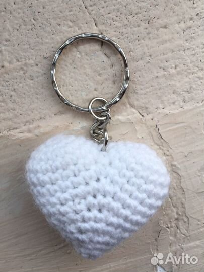 Вязаные брелки