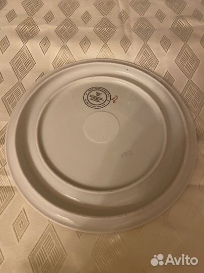 Тарелка декоративная Дулево