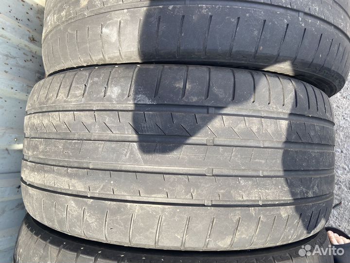 Bridgestone Alenza 001 285/45 R20