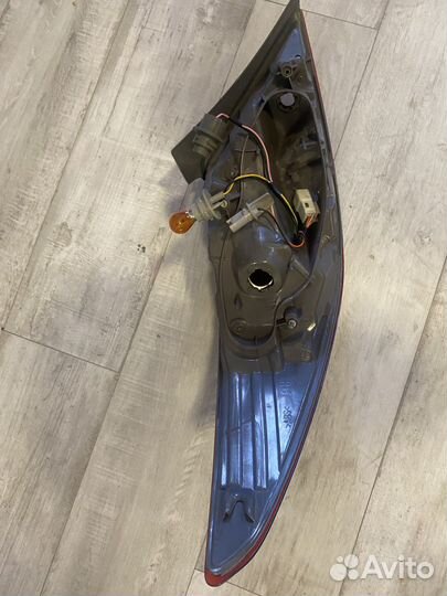 Задняя правая