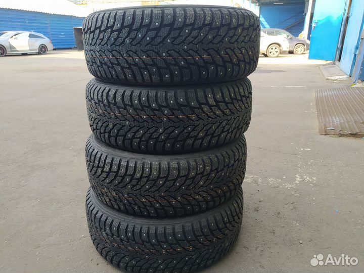 Nokian Tyres Hakkapeliitta 9 225/55 R17 107T
