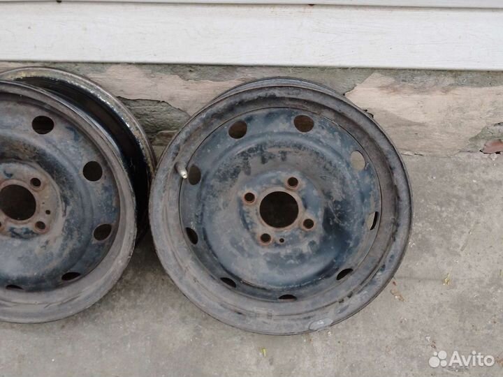 Диски на renault logan r14 3 штуки