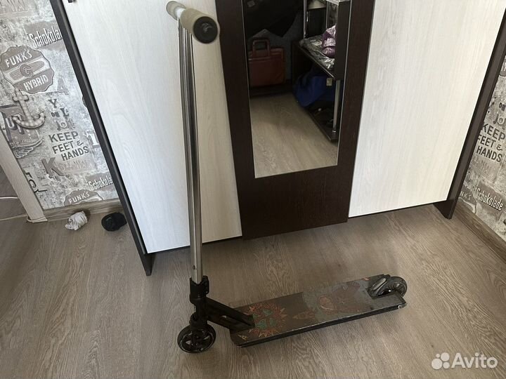 Трюковой самокат