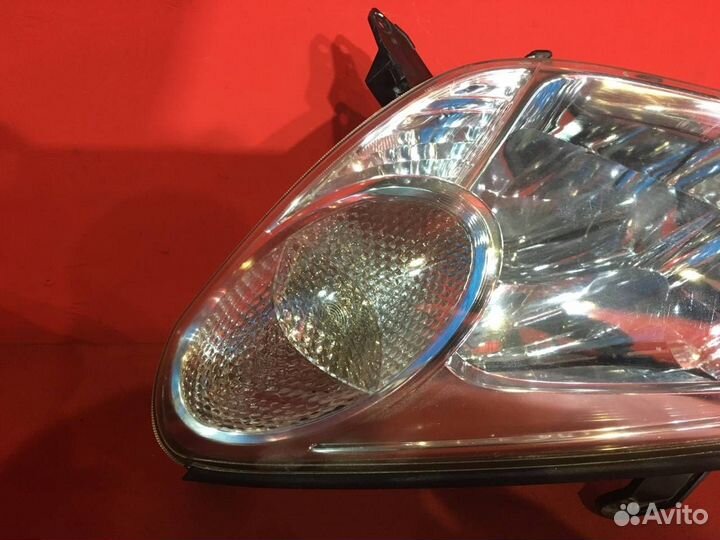 Фара передняя левая Toyota Rav 4 2 SUV 1azfe 2.0L