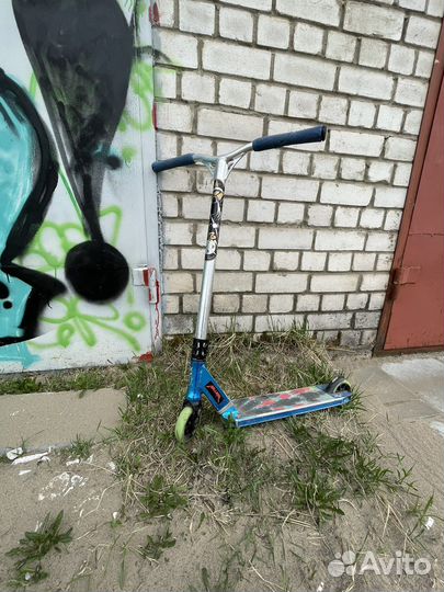 Трюковой самокат