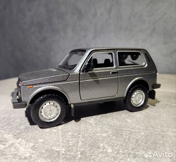 Модель ваз 2121 Нива 1:24