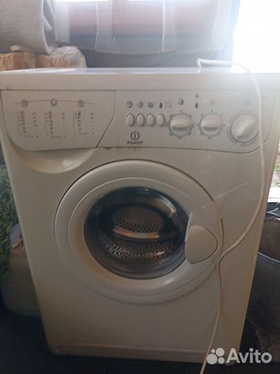 Стиральная машина бу indesit требует ремонта