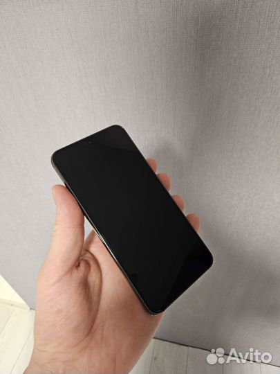 Samsung Galaxy S23, 8/256 ГБ