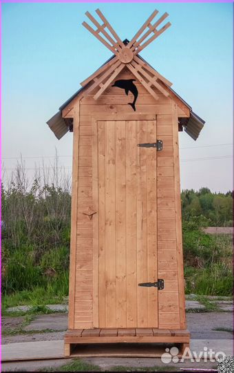 Уличный туалет деревянный ELE1003