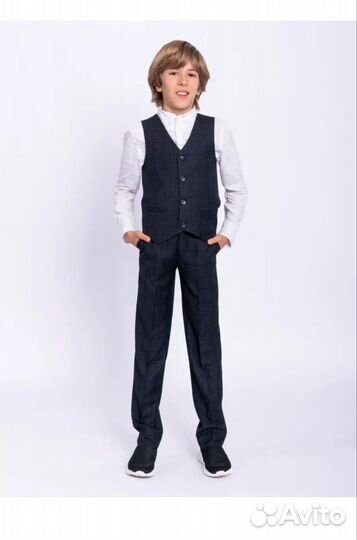 Брюки и жилетка новые