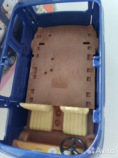 Sylvanian families машина