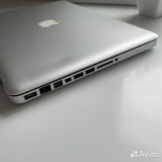 Macbook pro 2011 i5/ 8gb/ ssd 256gb