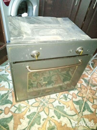 Духовой шкаф Ariston