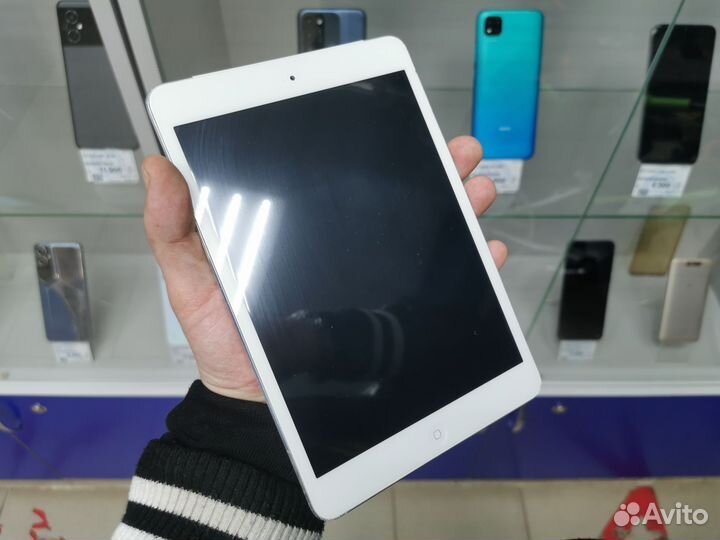 Планшет Apple iPad Mini 16GB