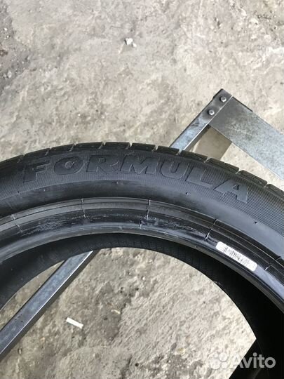 Formula Energy 235/45 R17