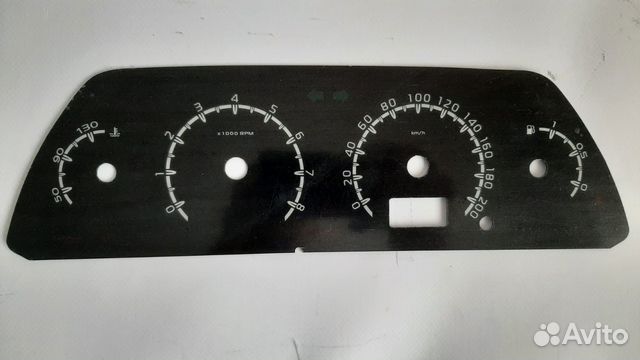 Накладки комбинации приборов ваз2110-14, нива