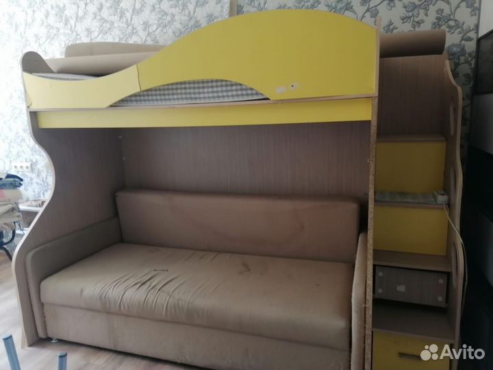 Двухъярусная кровать бу