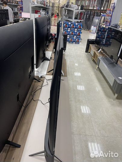 Телевизор TCL