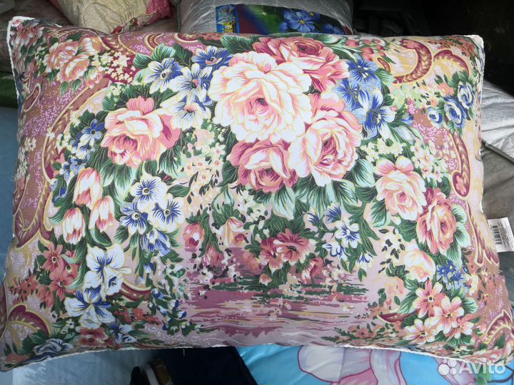 Подушки пухоперовые и пуховые