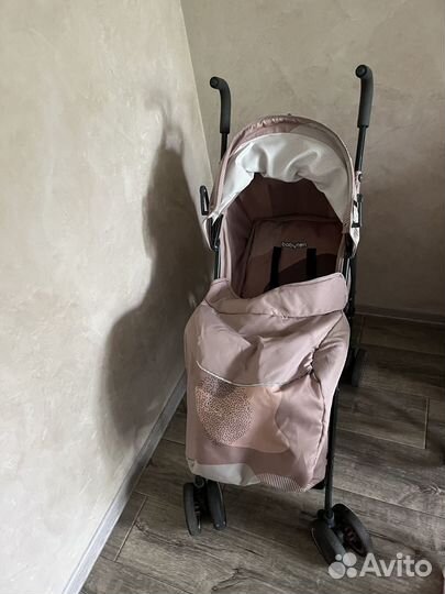 Прогулочная коляска трость babyton