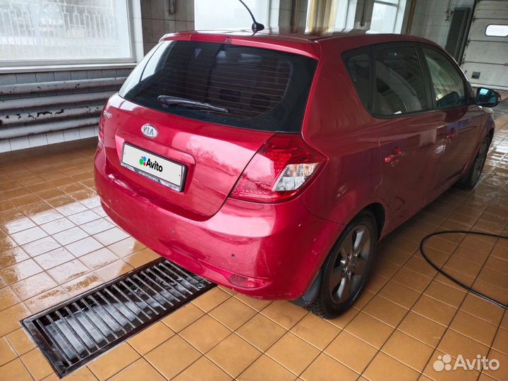 Kia Ceed 1.6 AT, 2011, 243 000 км