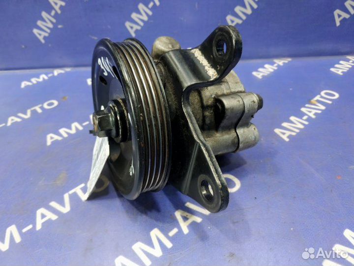 Насос гидроусилителя Nissan Navara D40 YD25ddti