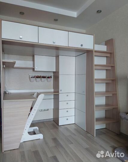 Кровать чердак