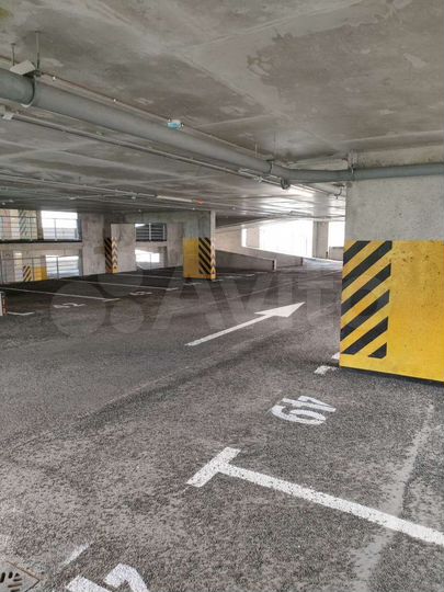 Машиноместо, 13 м²