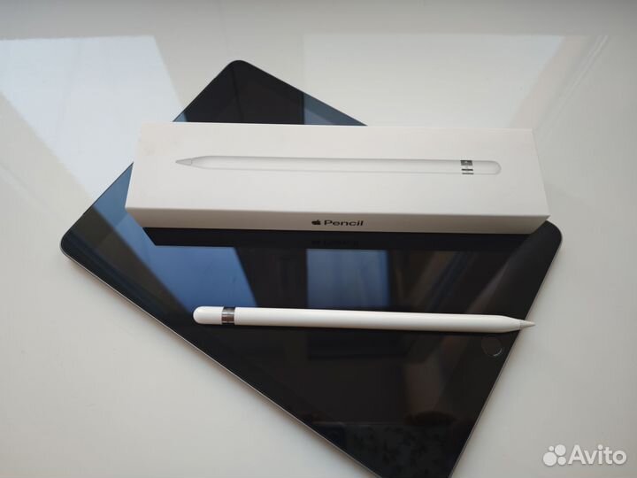 Apple pencil 1 поколения