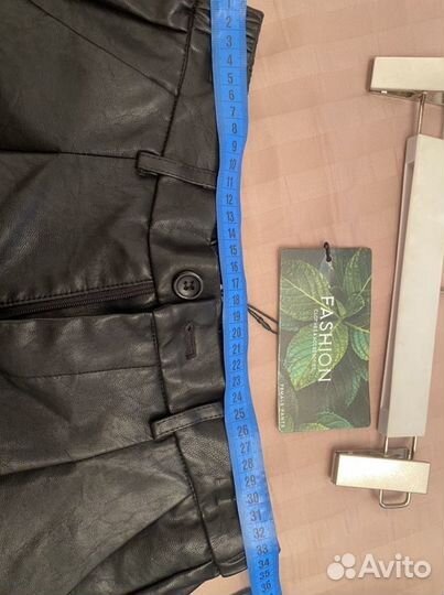 Шорты из экокожи, 44-46 р