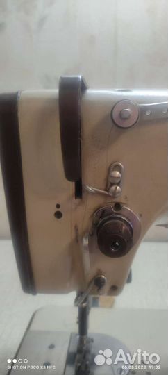 Швейная машинка производственная